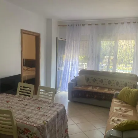 Summer Holidays Apartmán Durrës